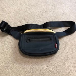 Hunter navy blue Fanny pack